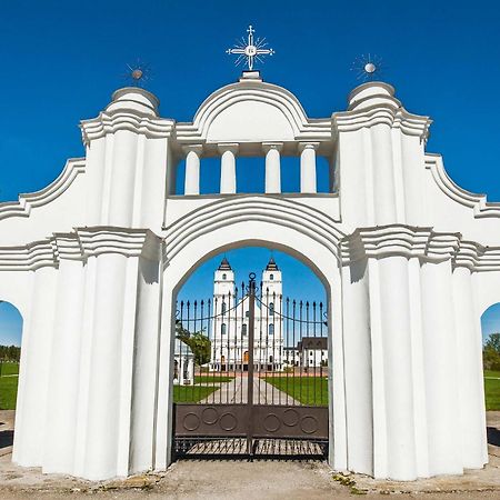 Idilliska Latgaliesu Lauku Maja Ar Melno Pirti Villa Aglona Exterior photo